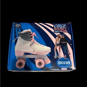 NEW Pink and Cream Adjustable Roller Skates for Kids Adjustable Sizes 3-7